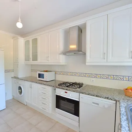 Holiday home Townhouse Next To Falesia Albufeira