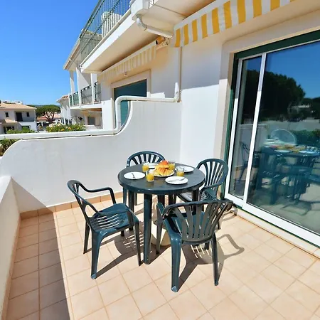 Townhouse Next To Falesia Албуфейра