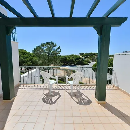 Townhouse Next To Falesia Holiday home