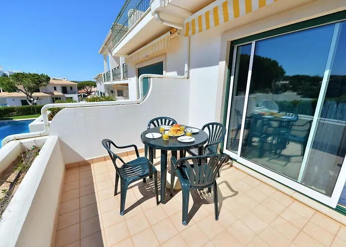 Townhouse Next To Falesia Albufeira