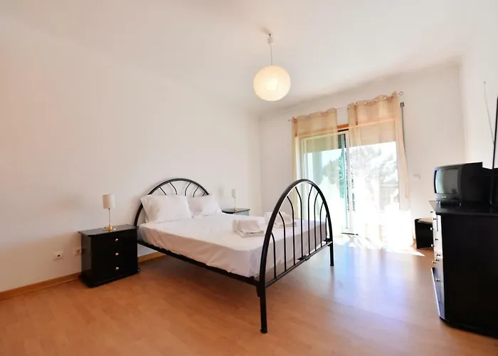 Townhouse Next To Falesia Vakantiehuis Albufeira